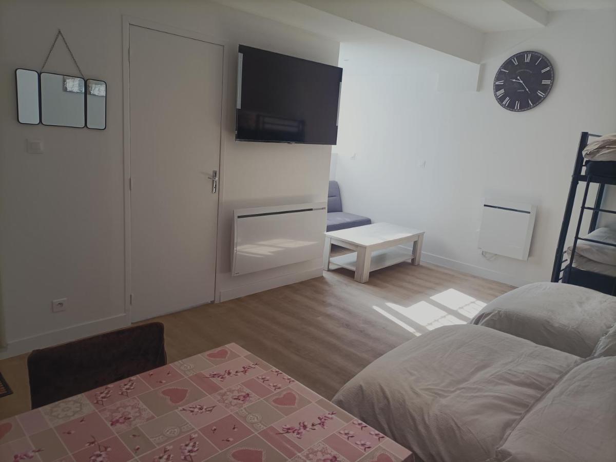 7 Minutes De L'Aeroport Cdg 5 Bed and Breakfast Thieux  Exteriör bild